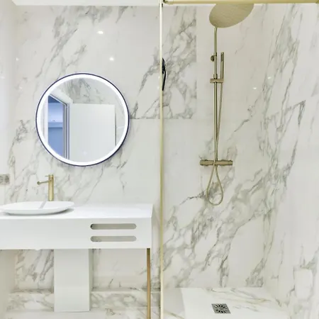 Apartment Family Retreat - Le Marais - With Ac